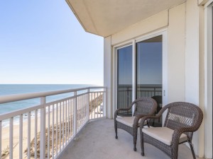 gateway1009-20balconysouth.jpg