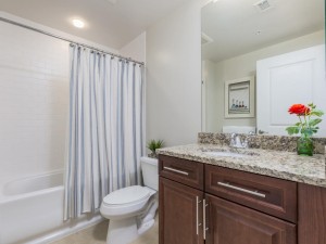gateway1009-3bath2.jpg