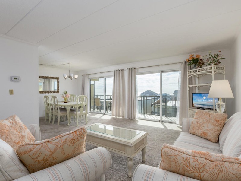 diamondhead507-16openconcept.jpg