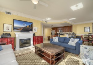 gateway1206-20-living-area.jpg