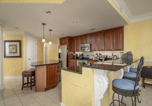 gateway1206-21-kitchen-and-dining.jpg