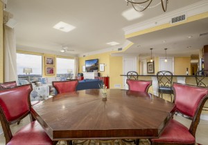 gateway1206-22-dining.jpg