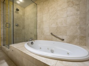 gateway1206-35-primary-bath.jpg