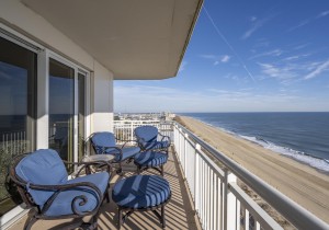 gateway1213-2-oceanfront-balcony-view-north.jpg