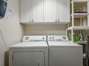 gateway1213-34-laundry-room.jpg
