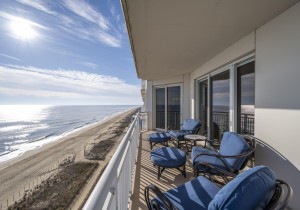 gateway1213-4-oceanfront-balcony-view-south.jpg