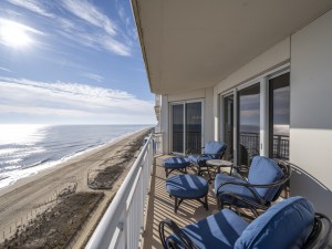 gateway1213-4-oceanfront-balcony-view-south.jpg
