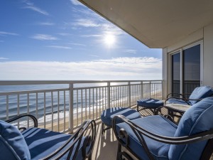 gateway1213-5-oceanfront-balcony.jpg