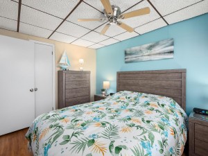 bedroom-left-side-7.jpg
