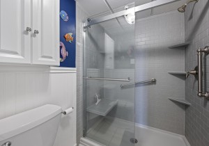 royalhawaiian122-21-bath-1.jpg