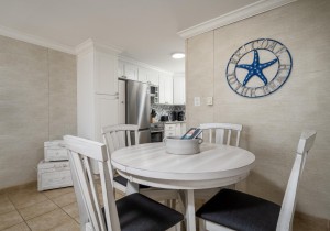 jammer207-5-dining-area.jpg