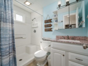 jammer207-9-bath.jpg