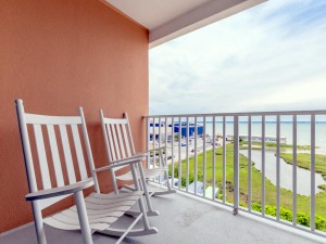 makai606-1balcony.jpg