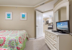 makai606-3bedroom2.jpg