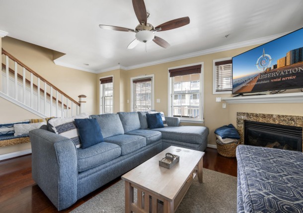 sunsetpalms1-12-living-area.jpg