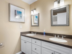 sunsetpalms1-24-primary-bath.jpg