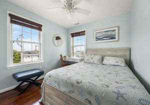 sunsetpalms1-25-bedroom-2.jpg