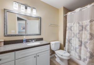 sunsetpalms1-27-bath-2.jpg