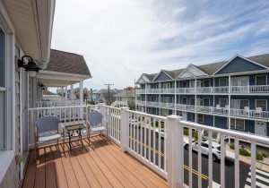 sunsetpalms1-3-balcony-3rd.jpg