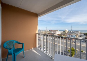 makai612-3-balcony-view.jpg