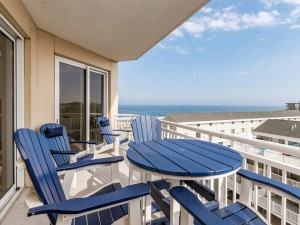 gateway403-2228balcony.jpg