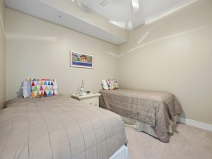 gateway403-23-bedroom-3.jpg