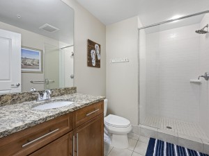 gateway403-25-bath-3.jpg
