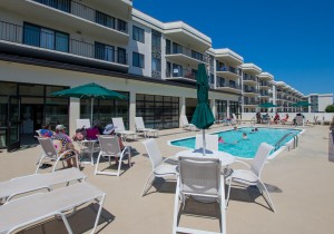 royal-hawaiian-pool-3.jpg