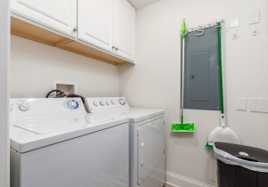 southbeach505-20laundryroom.jpg