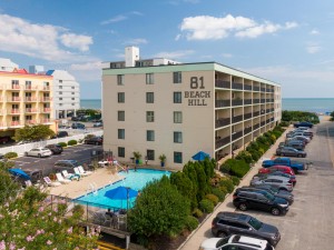 81beachhill-1b-pool.jpg