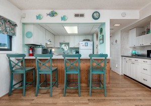 watergate508-16kitchen.jpg