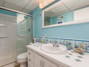 watergate508-9bath.jpg