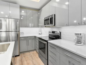 kyma-3-19kitchen.jpg