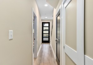 kyma-3-3entrance.jpg