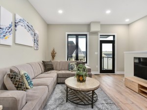 kyma-3-7livingarea.jpg