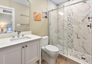 kyma-3-28masterbath1stfloor.jpg