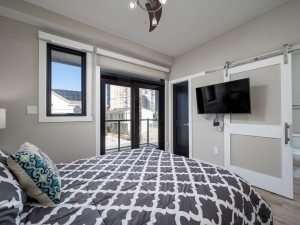 kyma3-18-bedroom-3.jpg