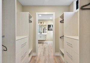 kyma-5-37mastersuite.jpg
