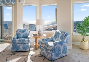 gg-1501-15-living-area.jpg