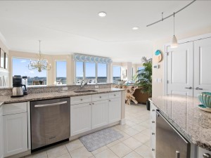 gg-1501-20-kitchen.jpg