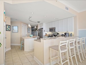 gg-1501-29-kitchen.jpg