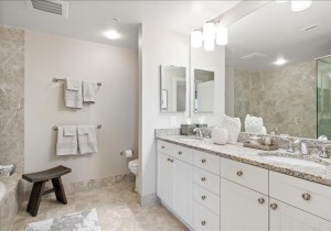 gg-1501-40-primary-bath.jpg