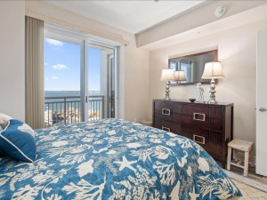 gg-1501-44-bedroom-2.jpg