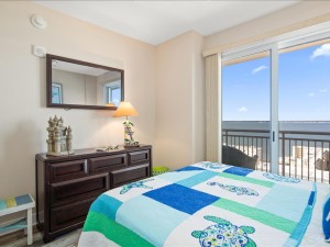 gg-1501-49-bedroom-4.jpg