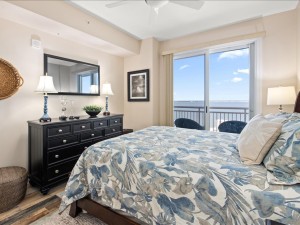 gg-1501-52-bedroom-4.jpg