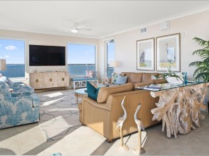 gg-1501-7-living-area.jpg