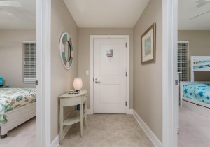 gateway405-11entry.jpg