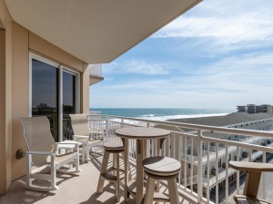 gateway405-1balcony.jpg