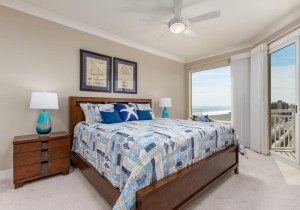 gateway405-20masterbedroom.jpg