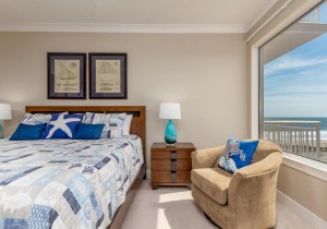 gateway405-22masterbedroom.jpg